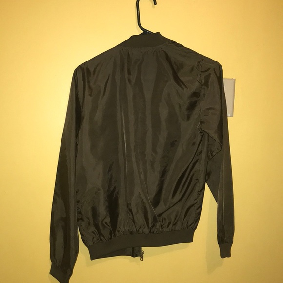 Light green jacket - Picture 3 of 6